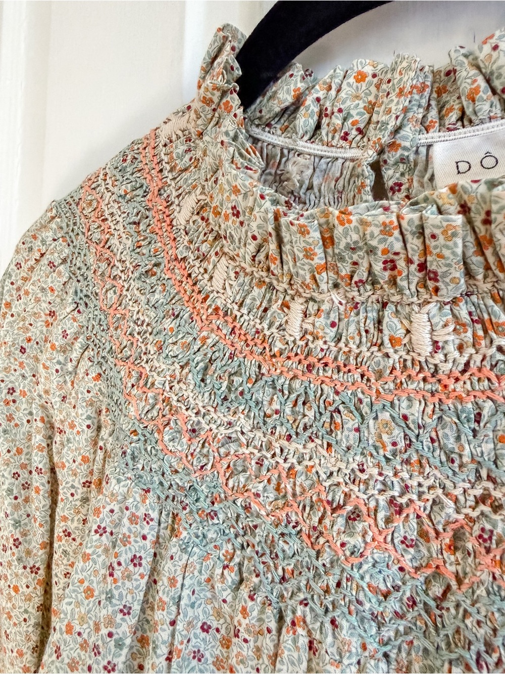 Doen Smocked Floral Blouse in Cream with Pink and Green Accents - Picture 4 of 9